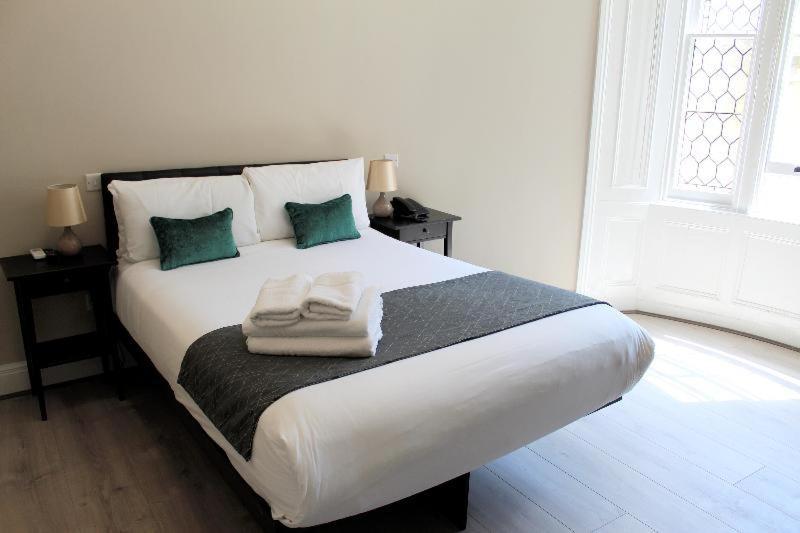 فندق Nox Lancaster Gate لندن الغرفة الصورة